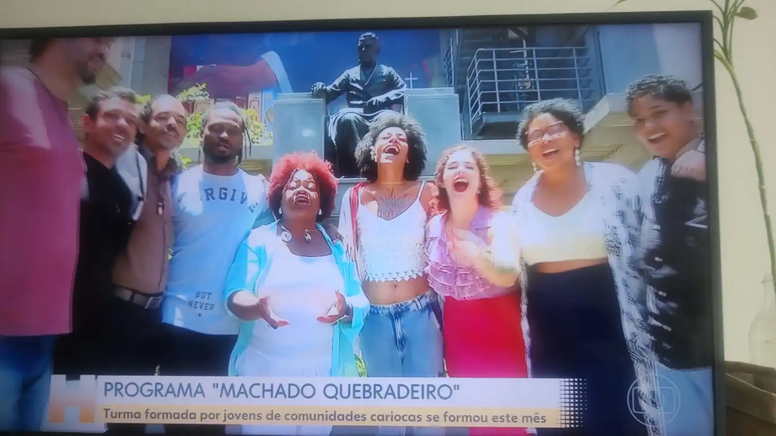 Projetos criativos marry estery no jornal Hoje (2)