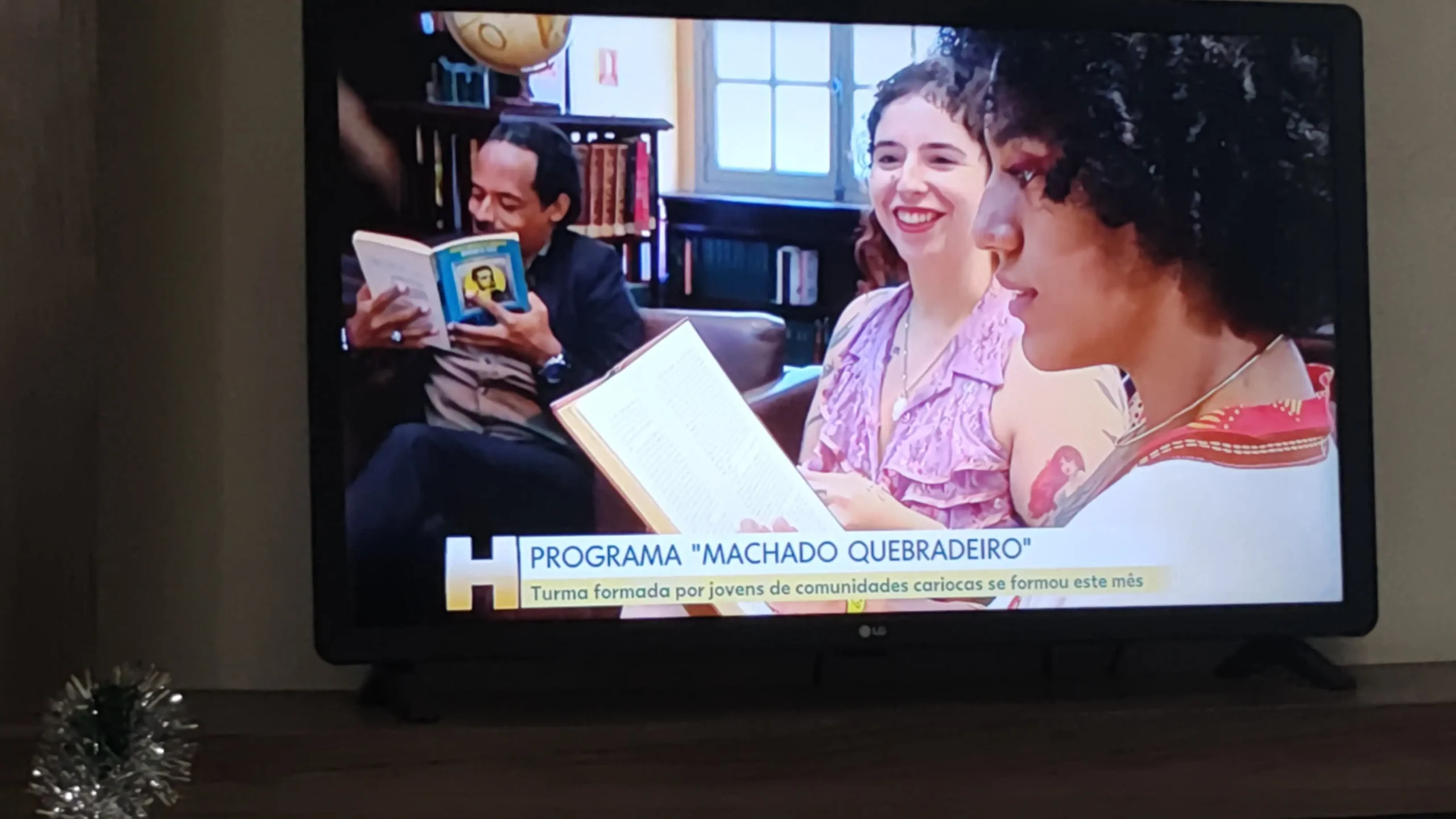 Projetos criativos marry estery no jornal Hoje (3)